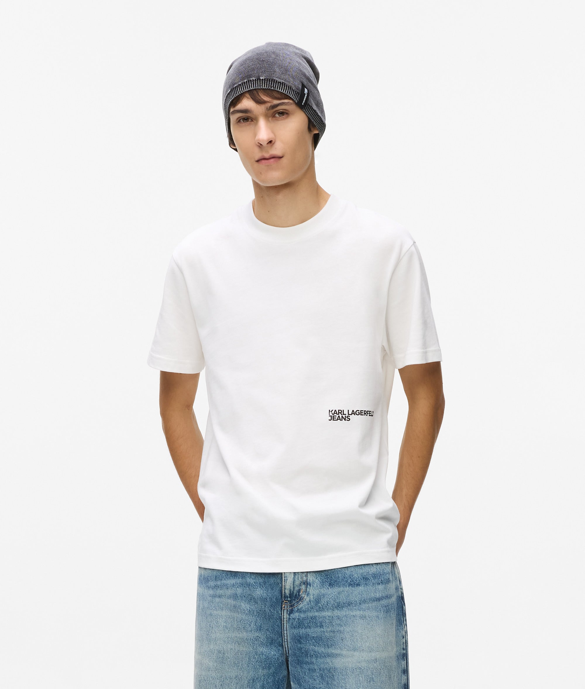 Gedigitaliseerd Karl T-shirt