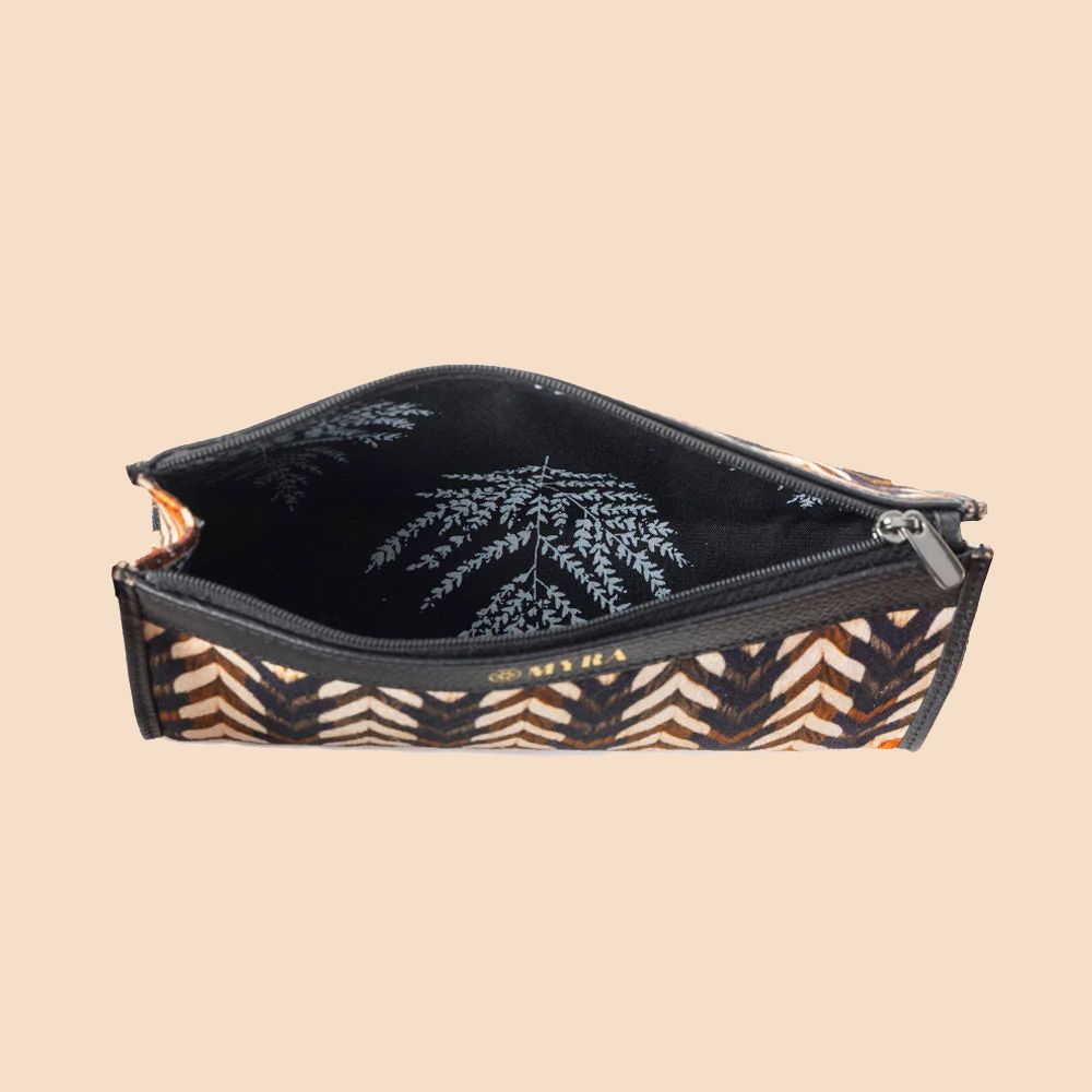 Myra Bag Pouch Bag Buena Mia