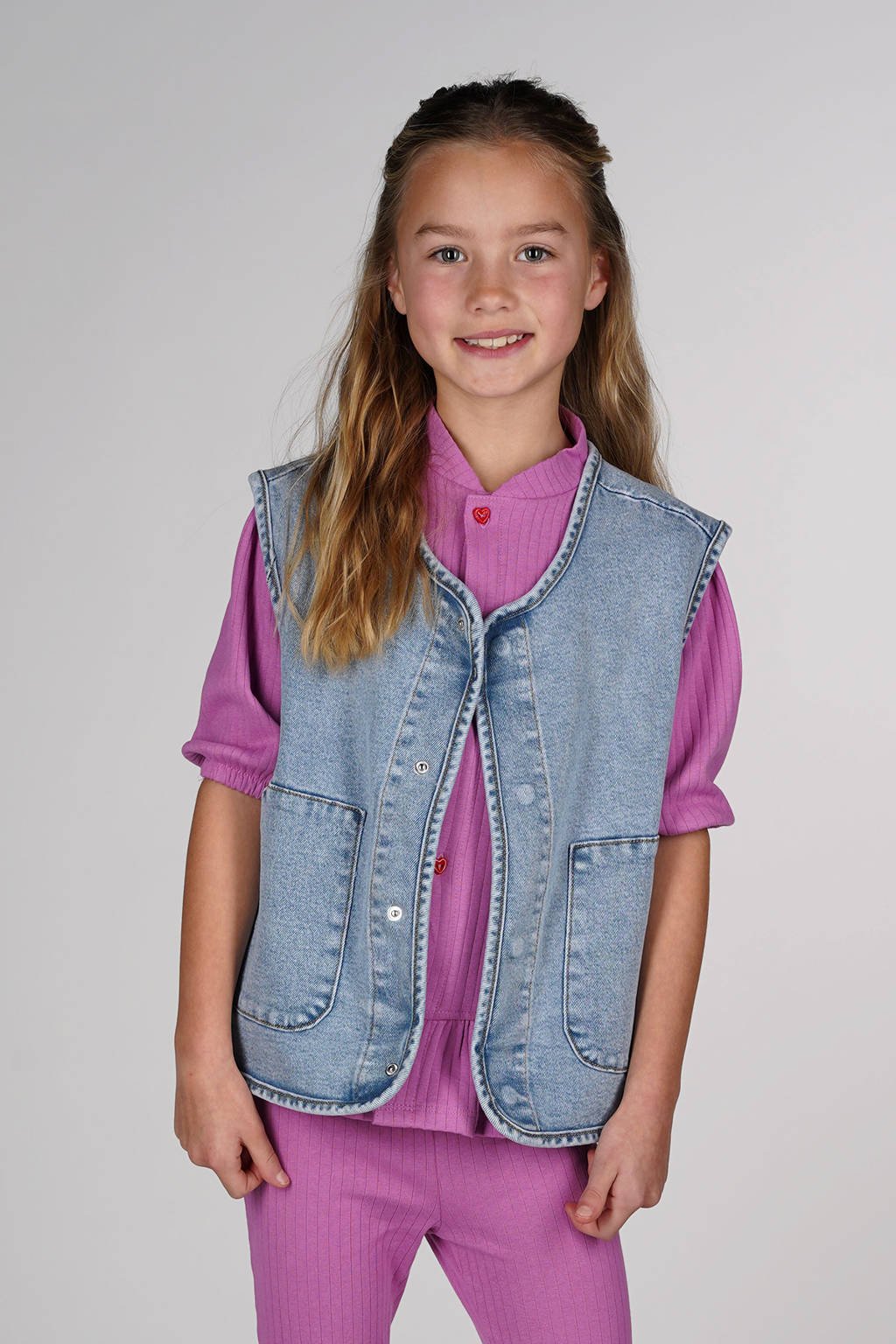 The New Chapter gilet light blue denim