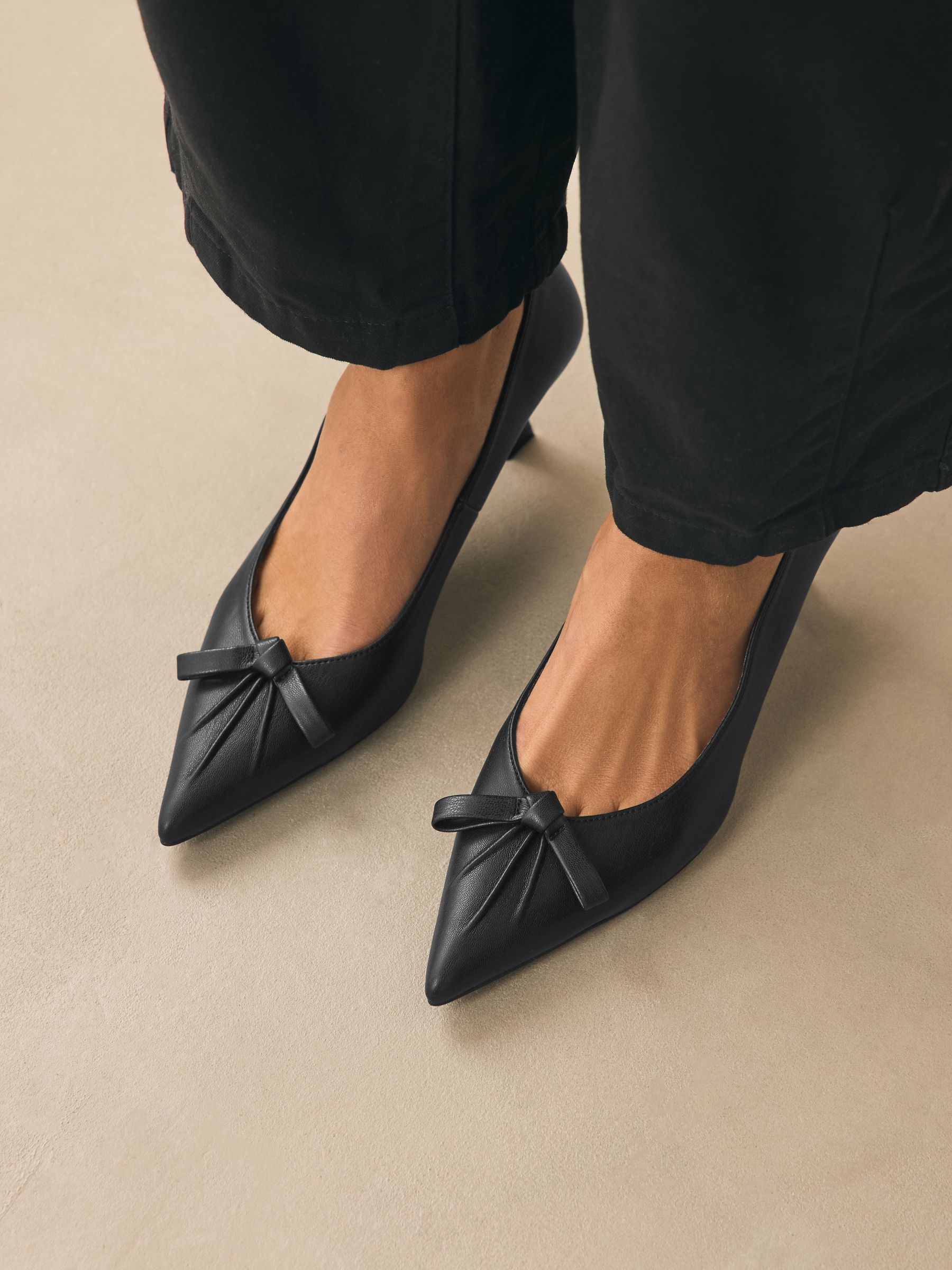 Zwart - Bow Court Heels