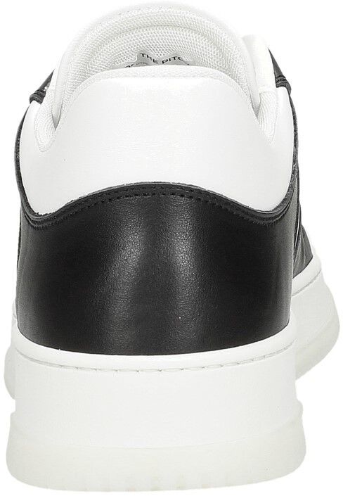 Off The Pitch Supernova Low zwart