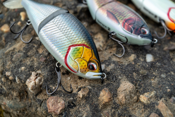 Leurre coulant Ultimate Clash Swim & Jerk 14,5cm (57g)