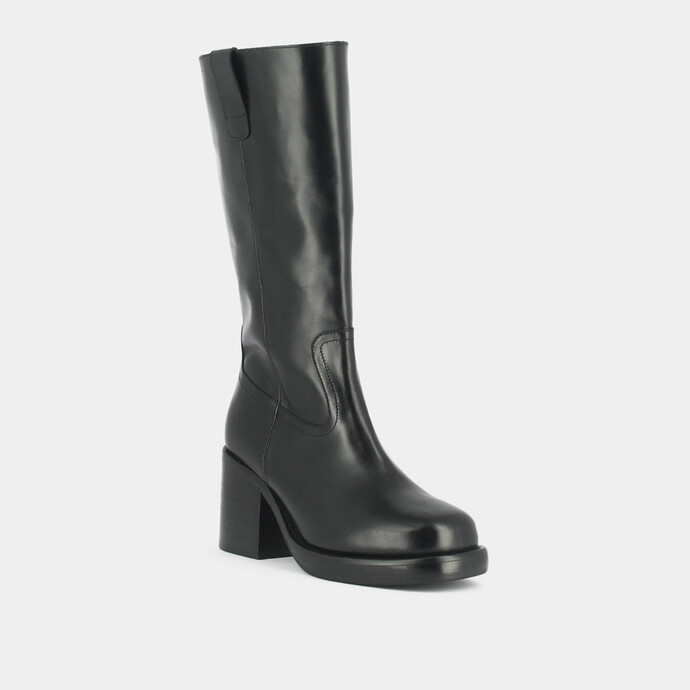 Bottes à talons  en cuir noir