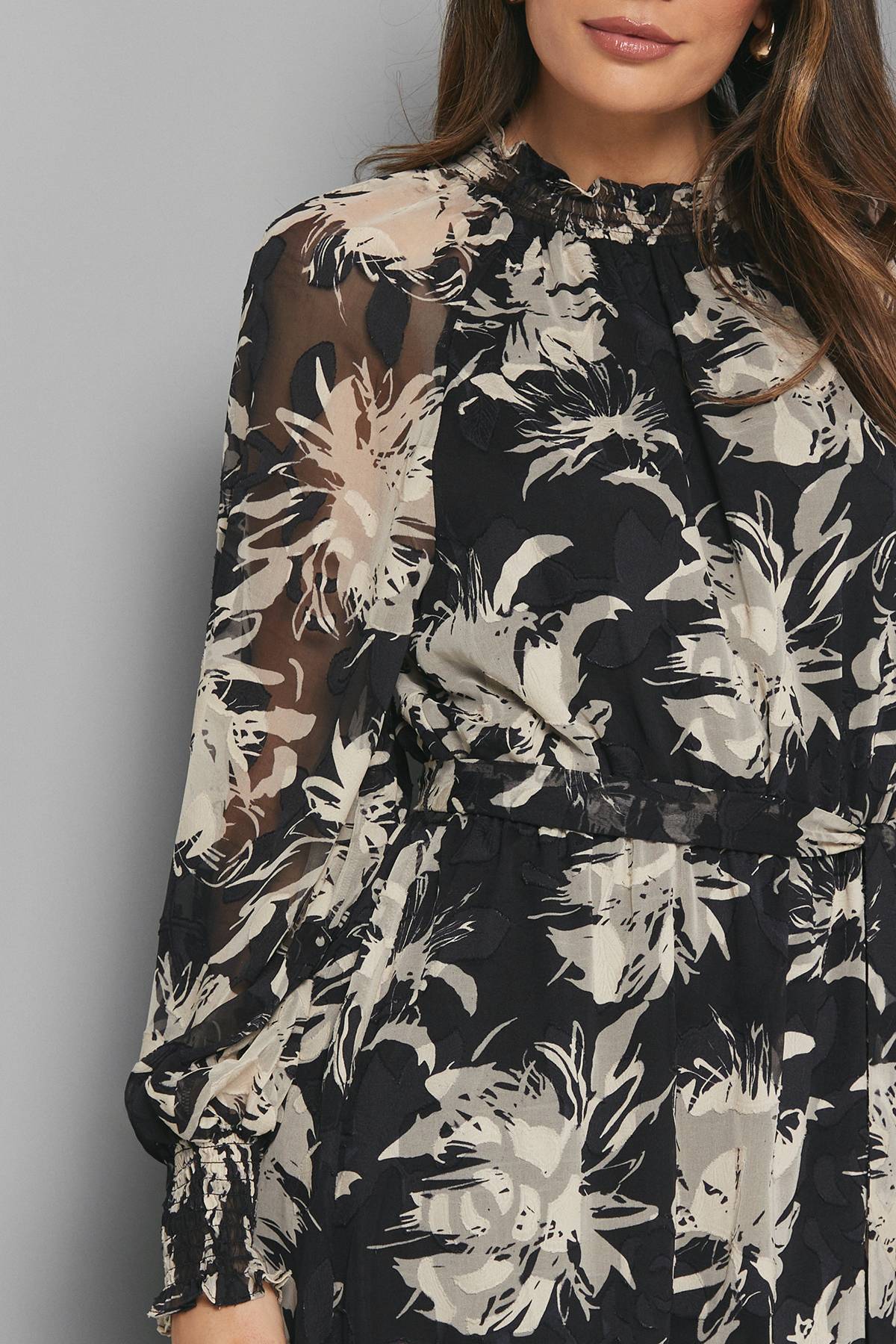 Wallis Robe Midaxi Froncée à Motif Floral Dévoré Noir