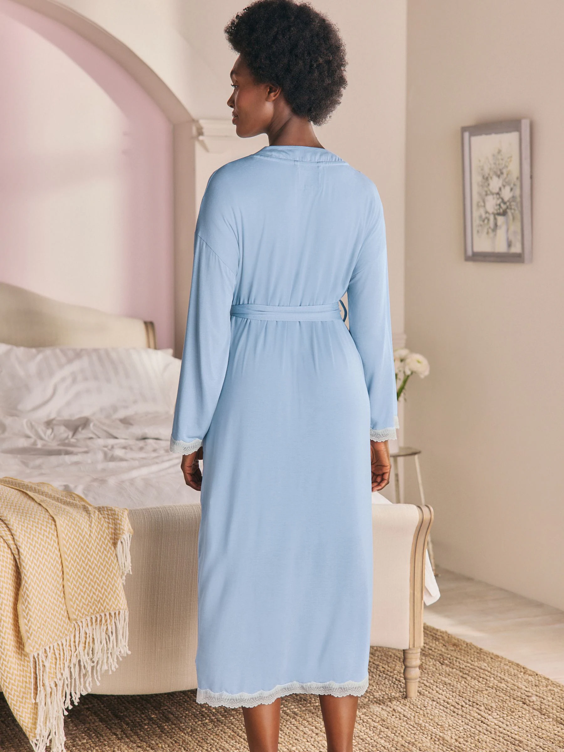 Blauw - Laura Ashley - Modal kamerjas met kanten afwerking