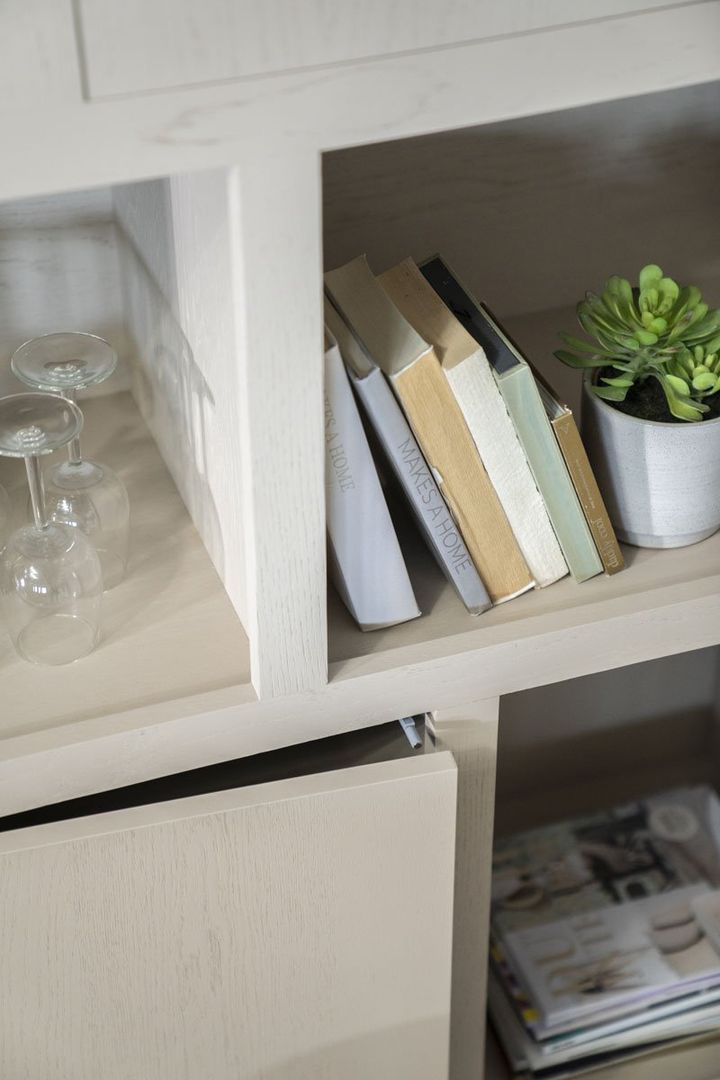 Eleonora   Helsinki Taupe Kabinet