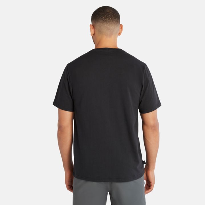 Camiseta Timberland PRO Core Pocket para homem, na cor preta monocromática.
