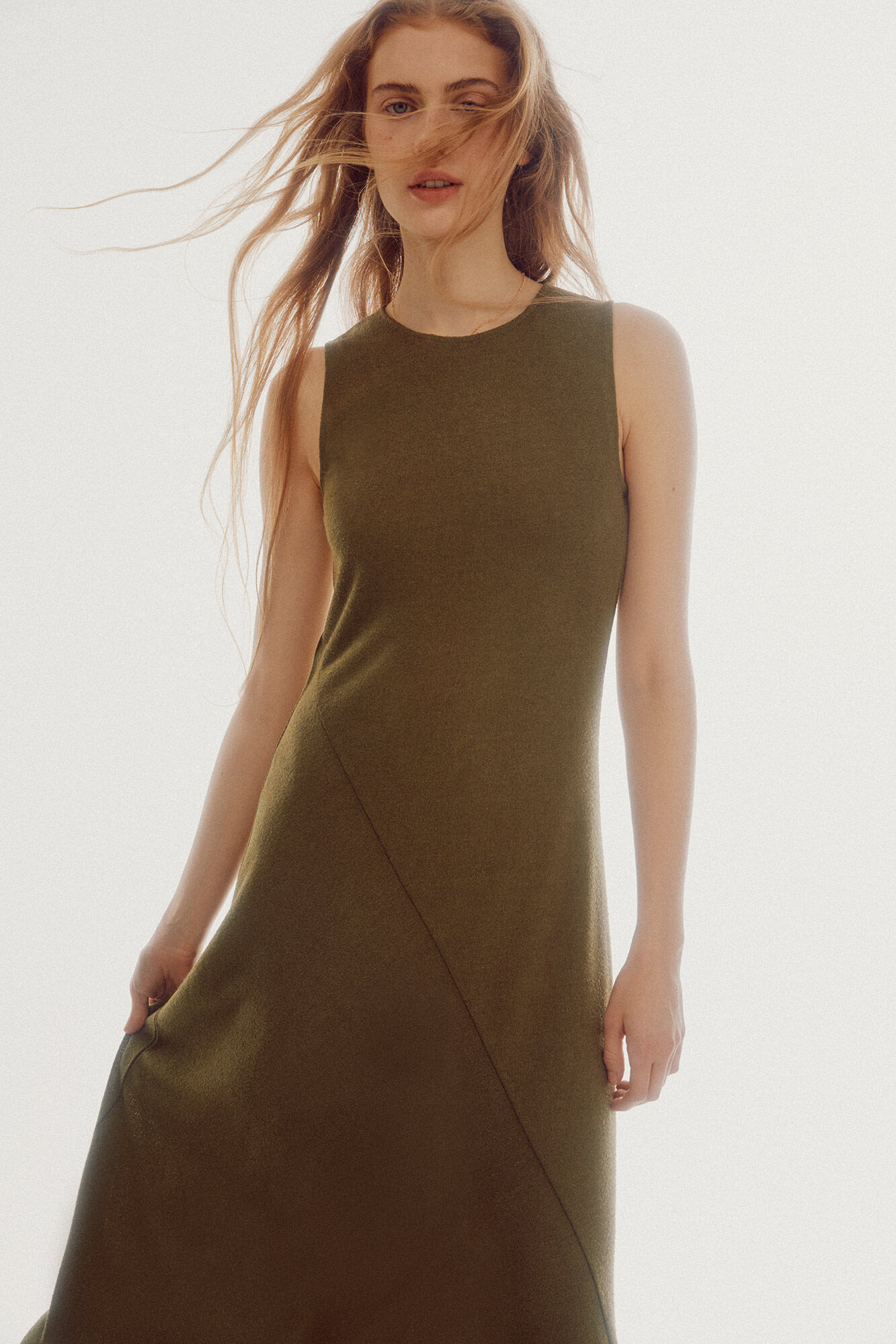 Vestido midi de malha - Cáqui