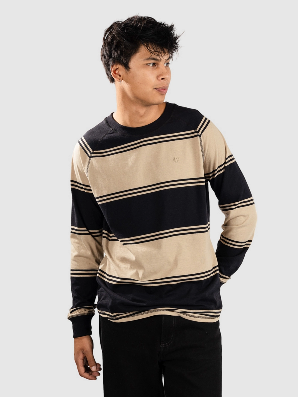 Kazane Casper Long Sleeve T-Shirt chinchilla black