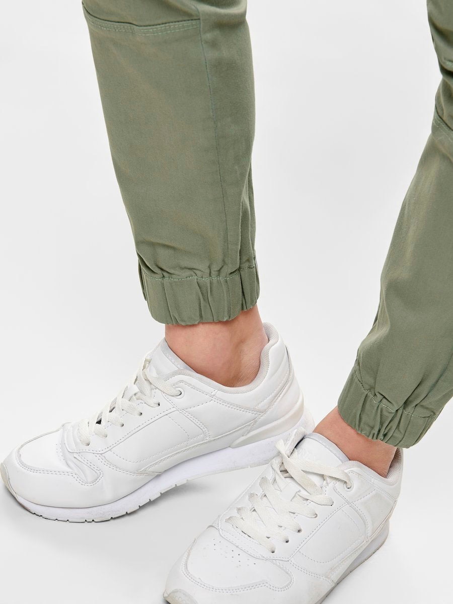 ONLY Cargohose »ONLMISSOURI REG ANK CARGO PNT NOOS«  mit Stretchsäumen