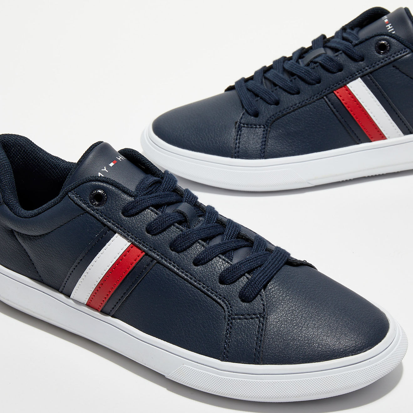 Tommy Hilfiger Baskets en Cuir Corporate Cupsole bleu marine