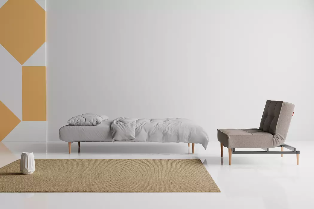 Schlafsofa Splitback Styletto hell