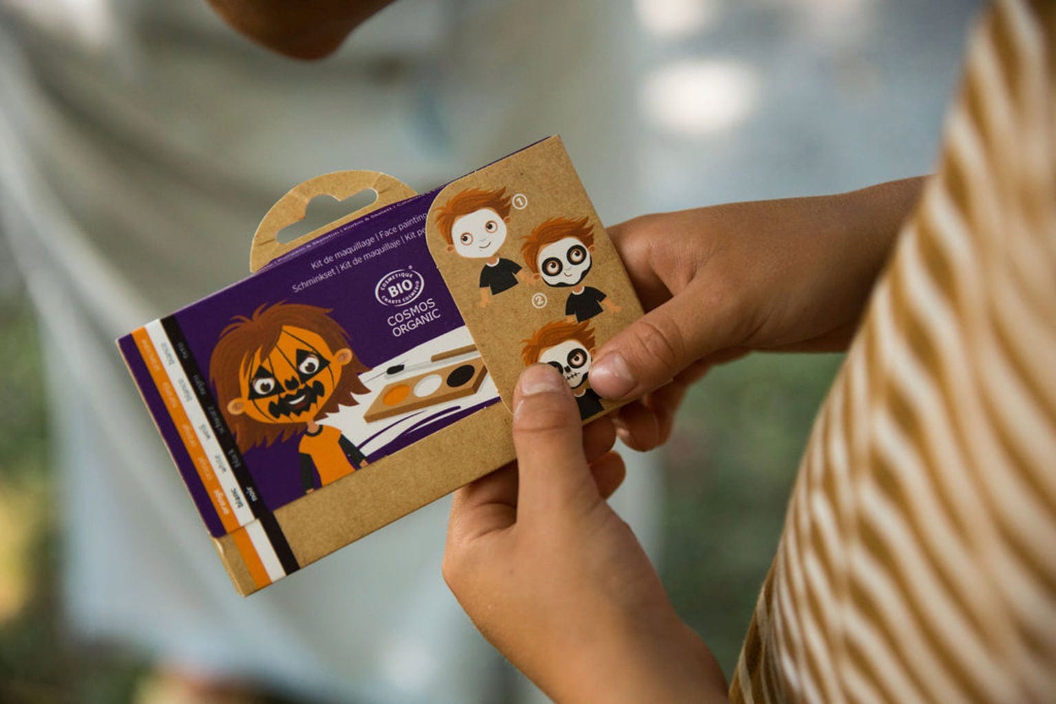 namaki  Pumpkin & Skeleton Face Painting Kit