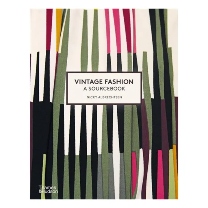 Thames & Hudson Vintage Fashion: A Sourcebook