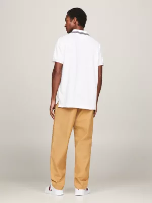 Polo Hilfiger Monotype com gola desfiada