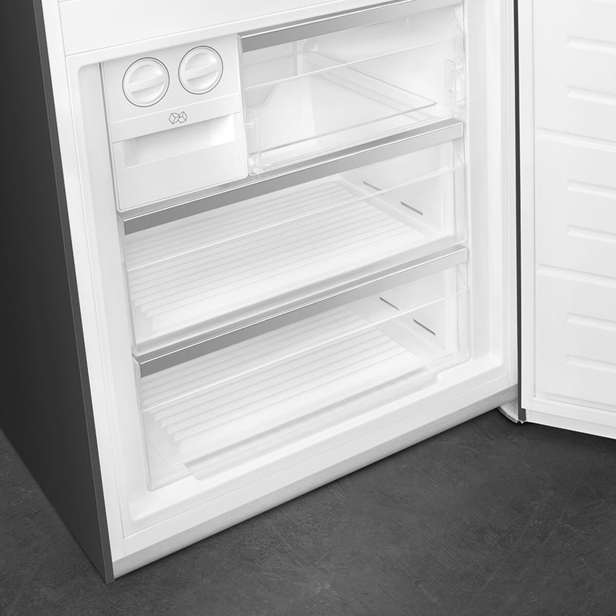 Smeg FA8005RAO6 Kombiskap høyrehengslet 70 cm, antrasitt