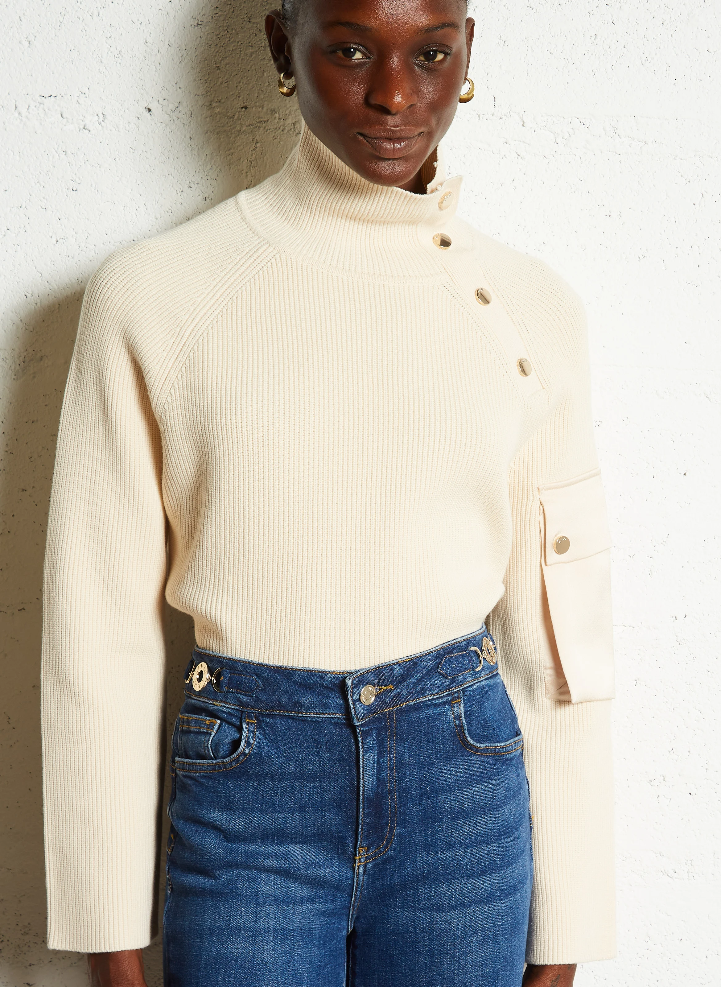 Pull col montant| Beige