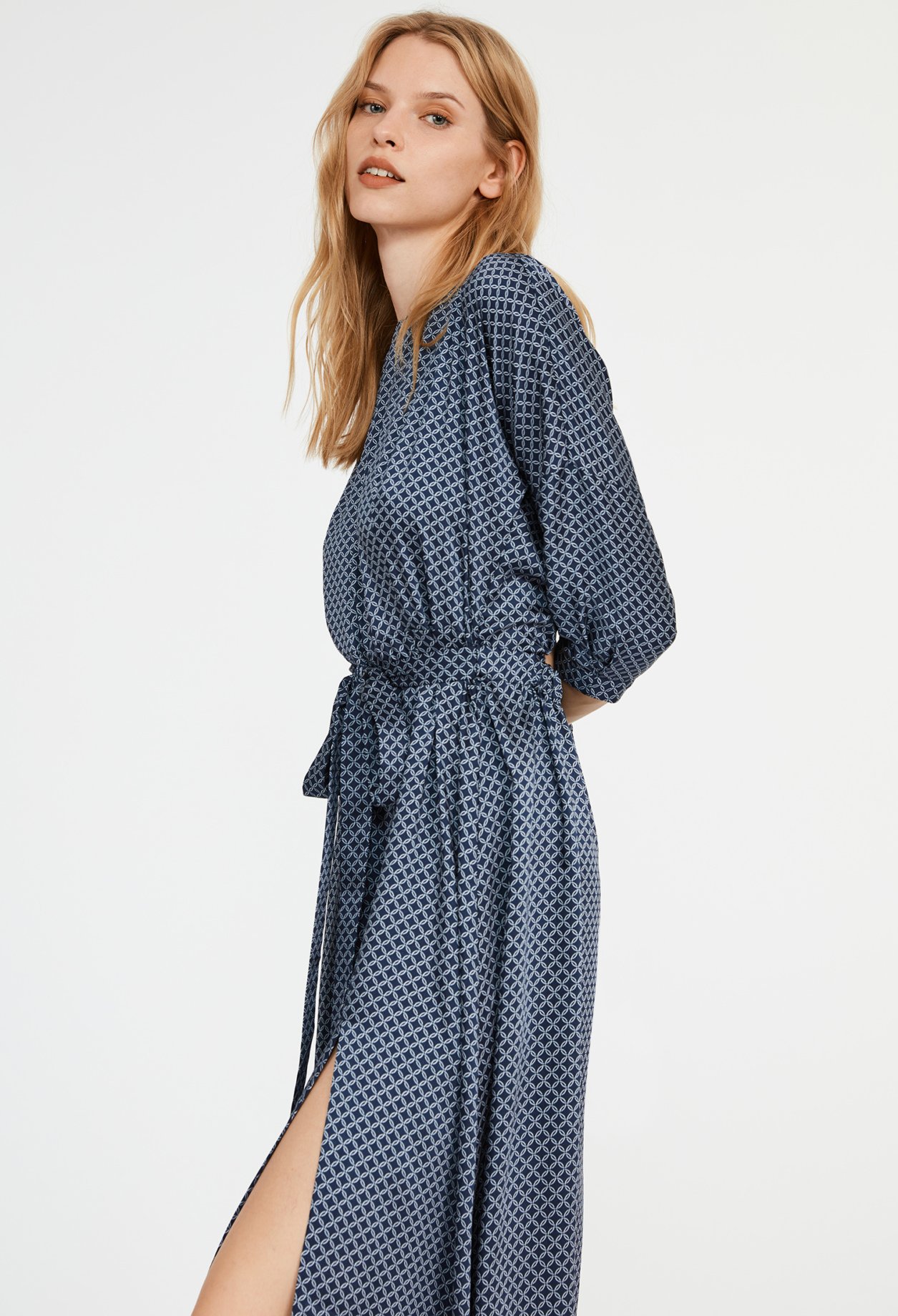 Robe longue &agrave; motifs geometrique