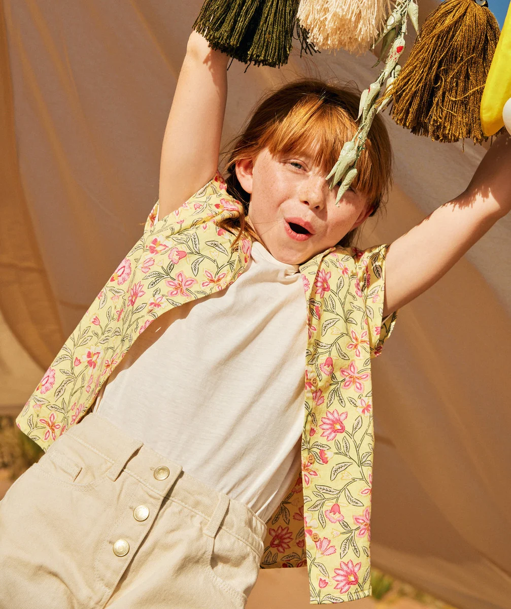 chemise d'été manches courtes fille jaune avec imprimé à fleurs