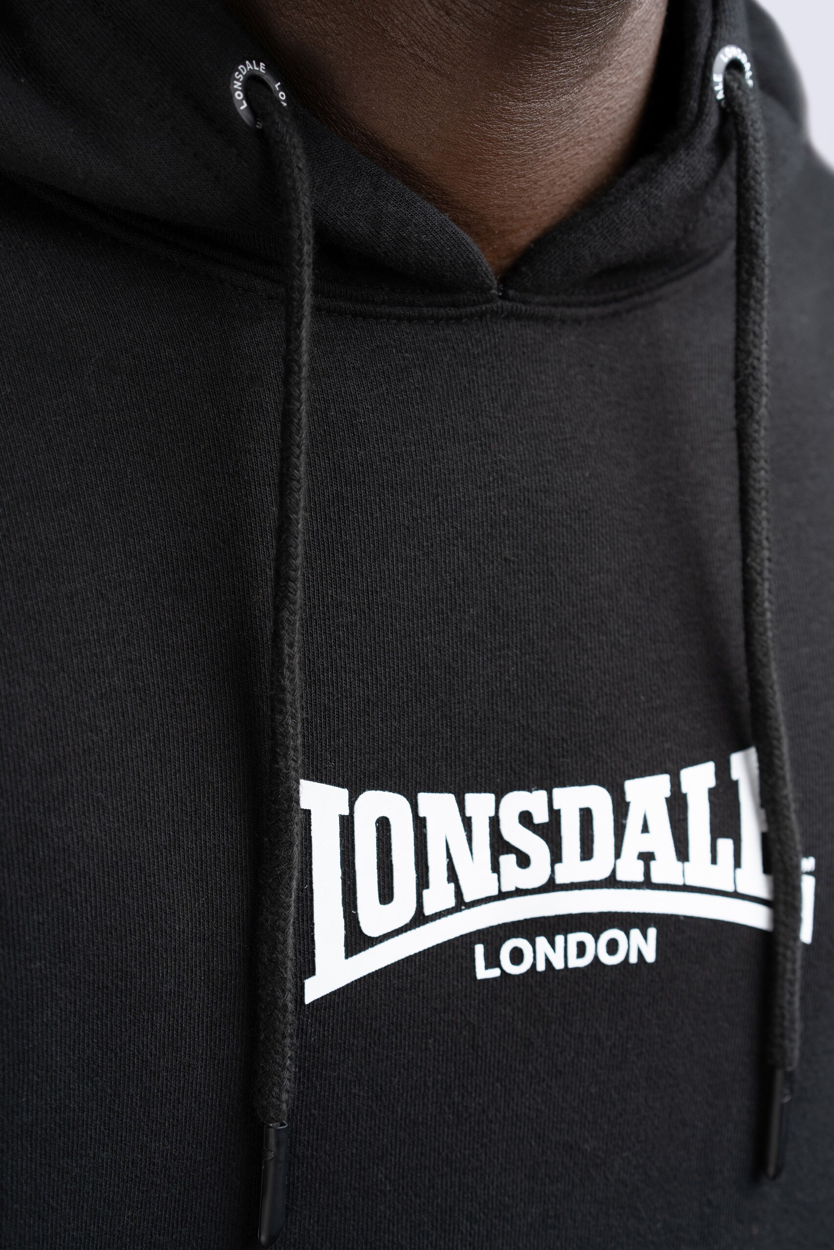 Lonsdale Herren Kapuzensweatshirt schmale Passform BEETHAM