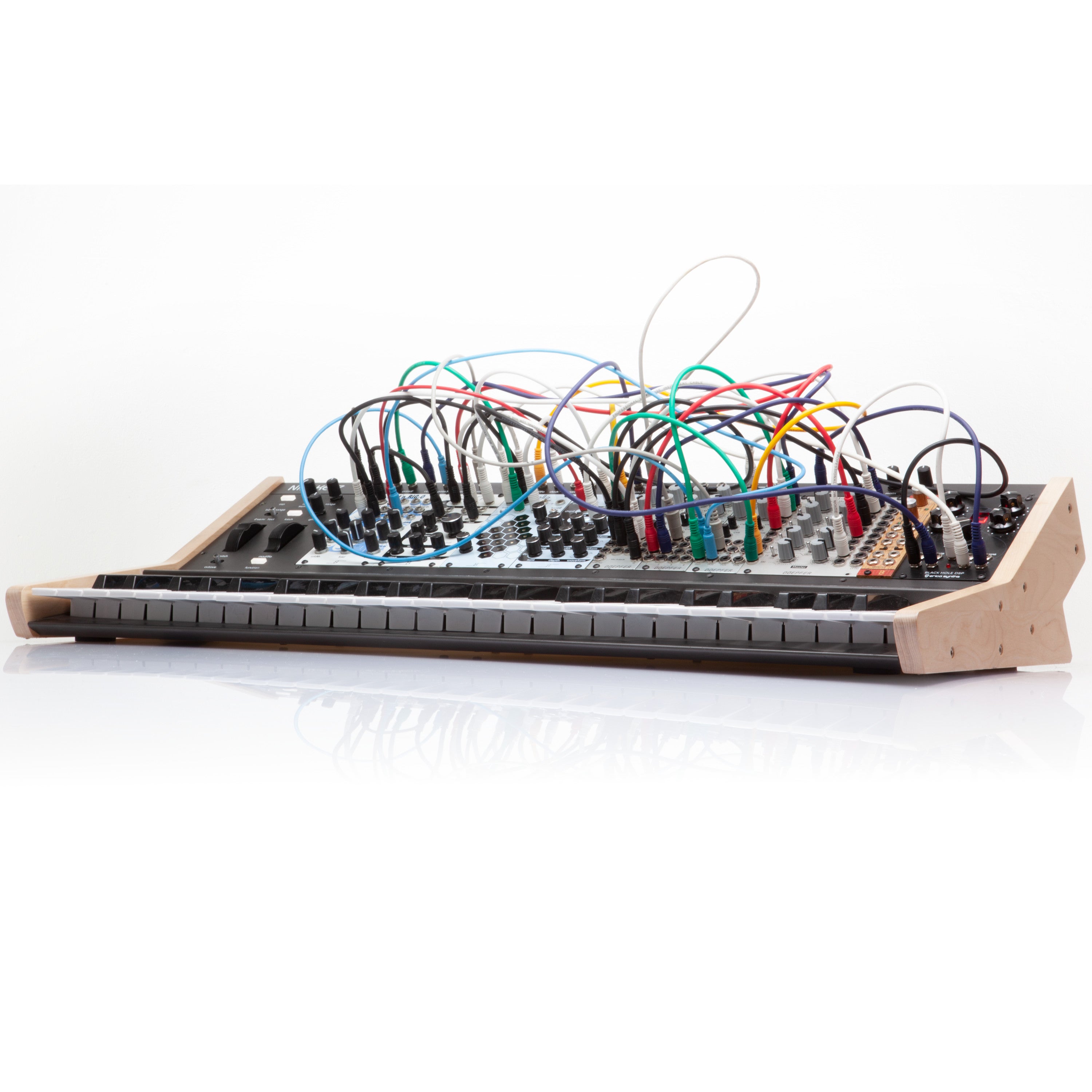 Cre8audio NiftyKEYZ Eurorack case-keyboard