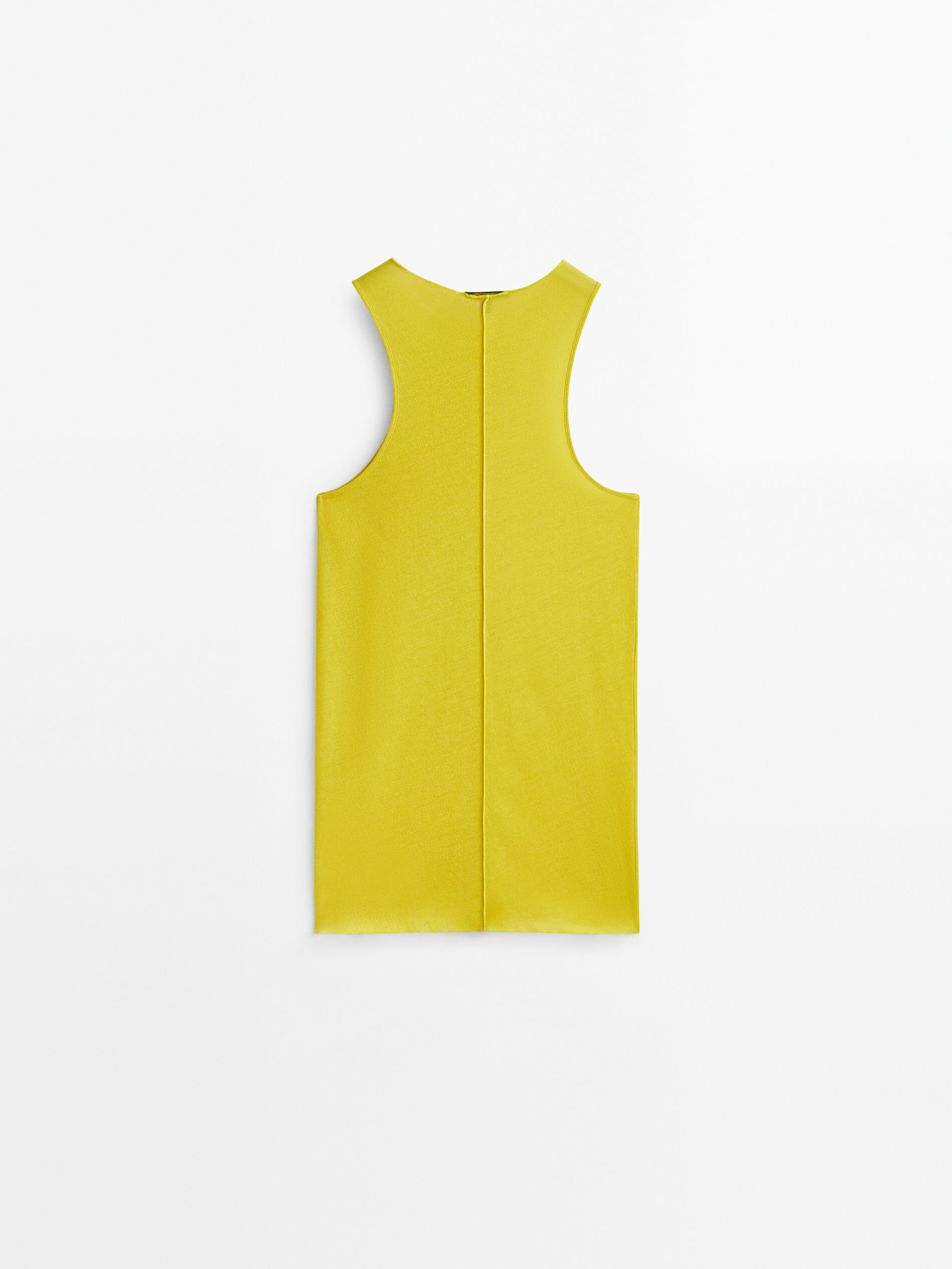 Blusa crepe sem mangas com detalhe canelado central - LIMA