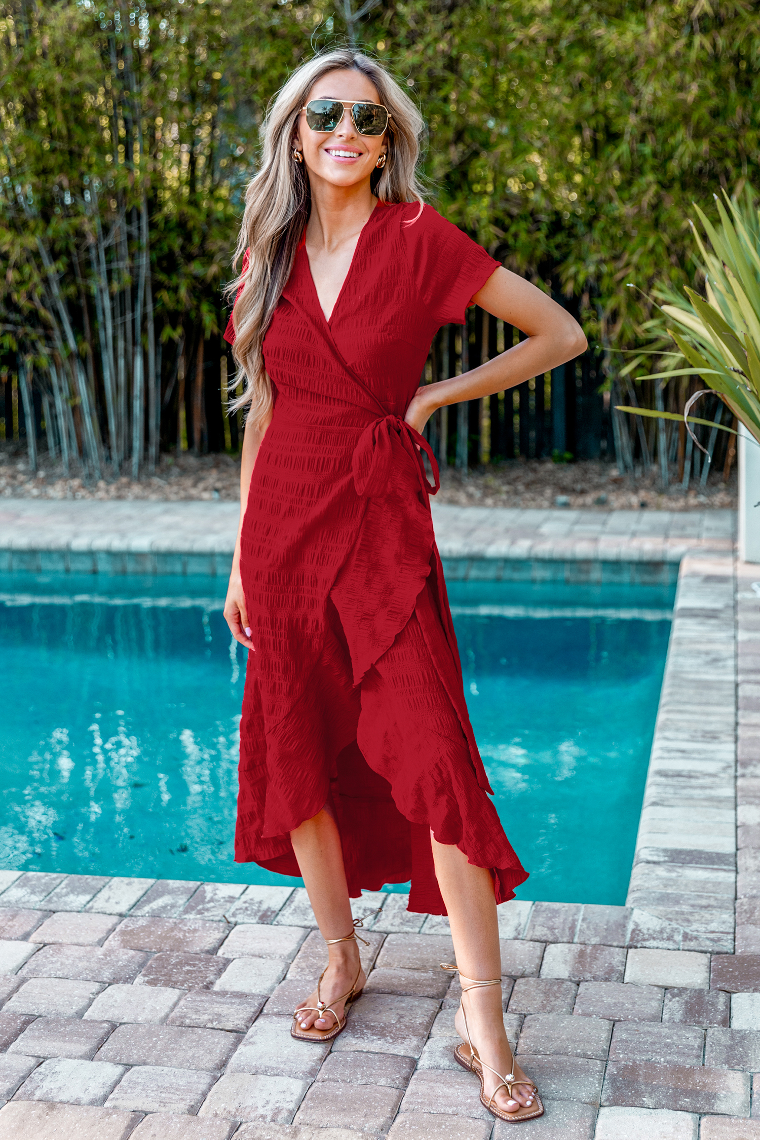 Robe à emballage à nouer rouge rubis
