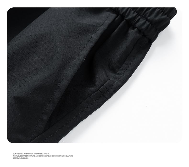 Lefitt - Mid Rise Plain Cargo Shorts