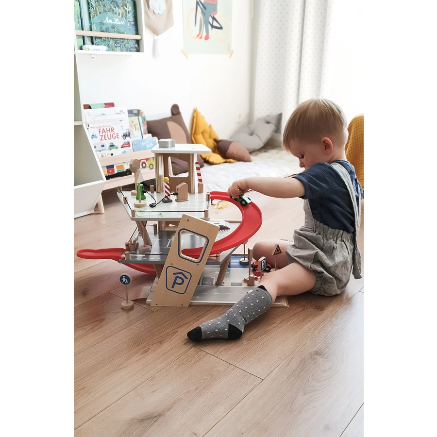 small foot® Parkhaus Premium