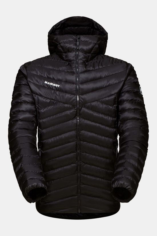 Mammut Mammut Albula In Hooded Isolatiejas