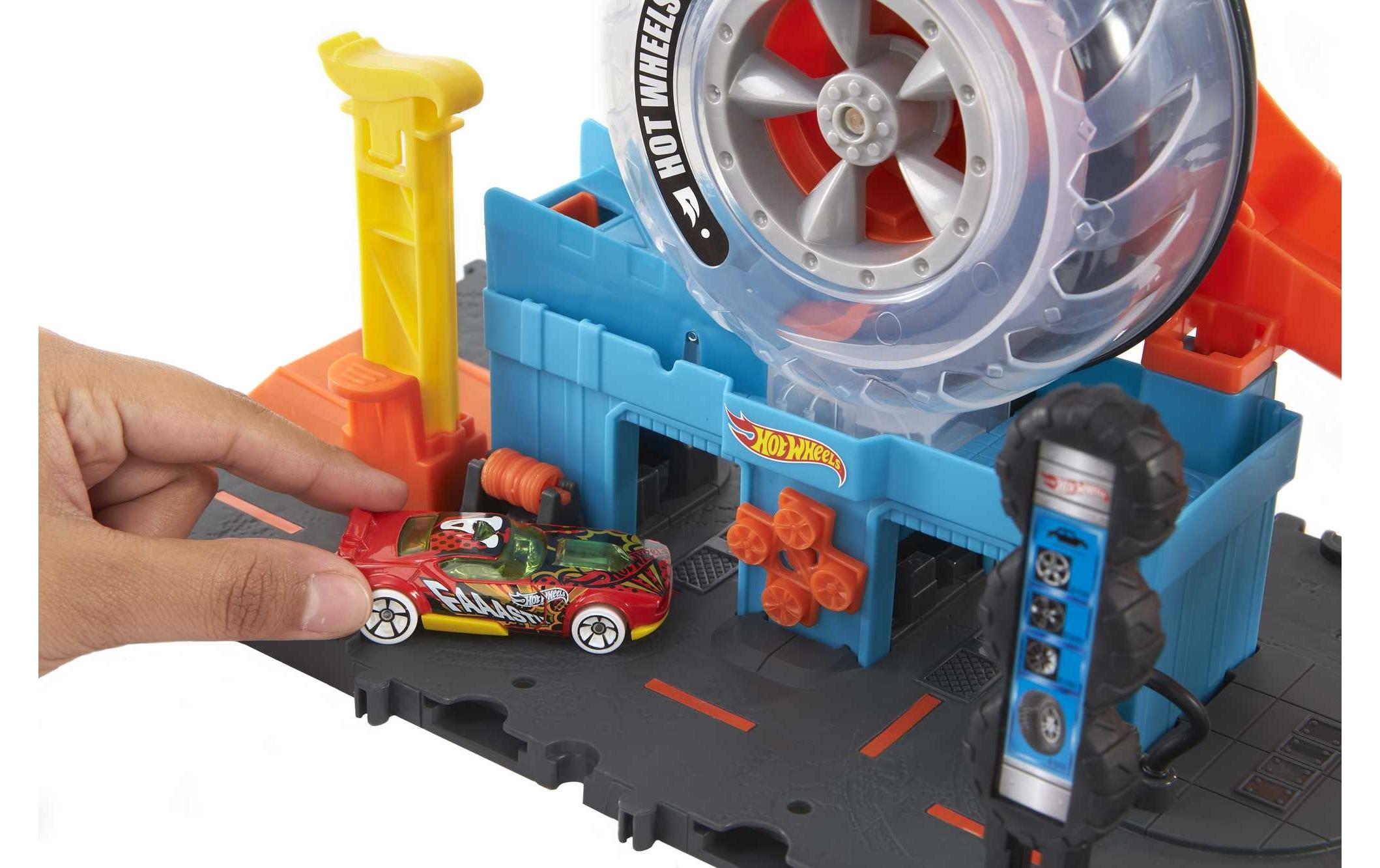 City Super Reifen ShopCooles Spielset aus der Hot Wheels City-Kollektion