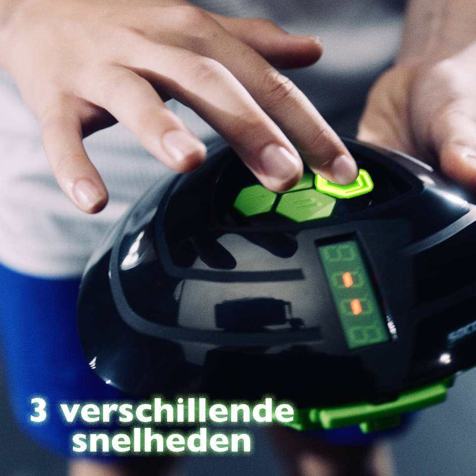 Smart Ball SoccerBot