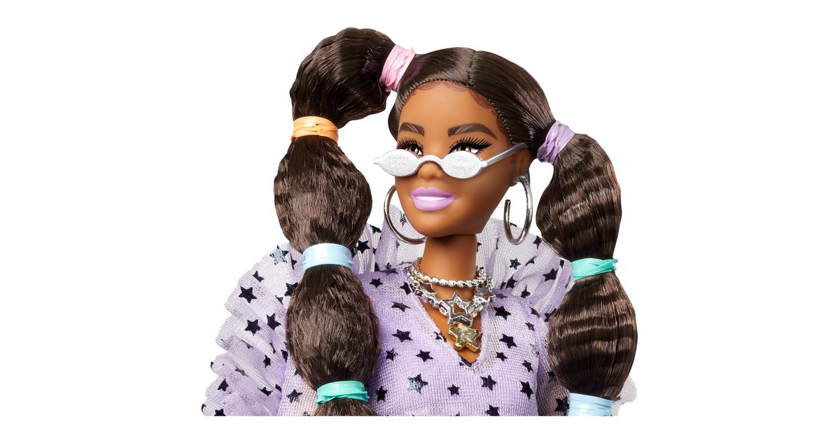 BarbieExtra #7 - Top & Furry Shrug with Pet Pomeranian Pop