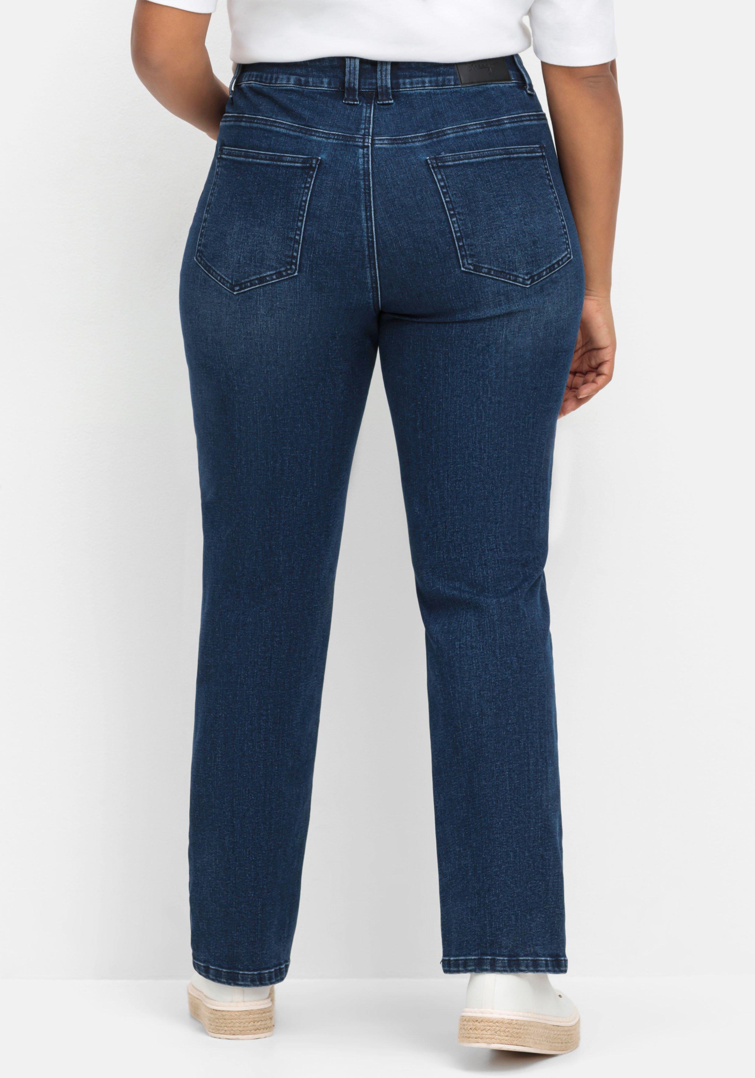 Gerade Jeans mit TruTemp365® Fasern