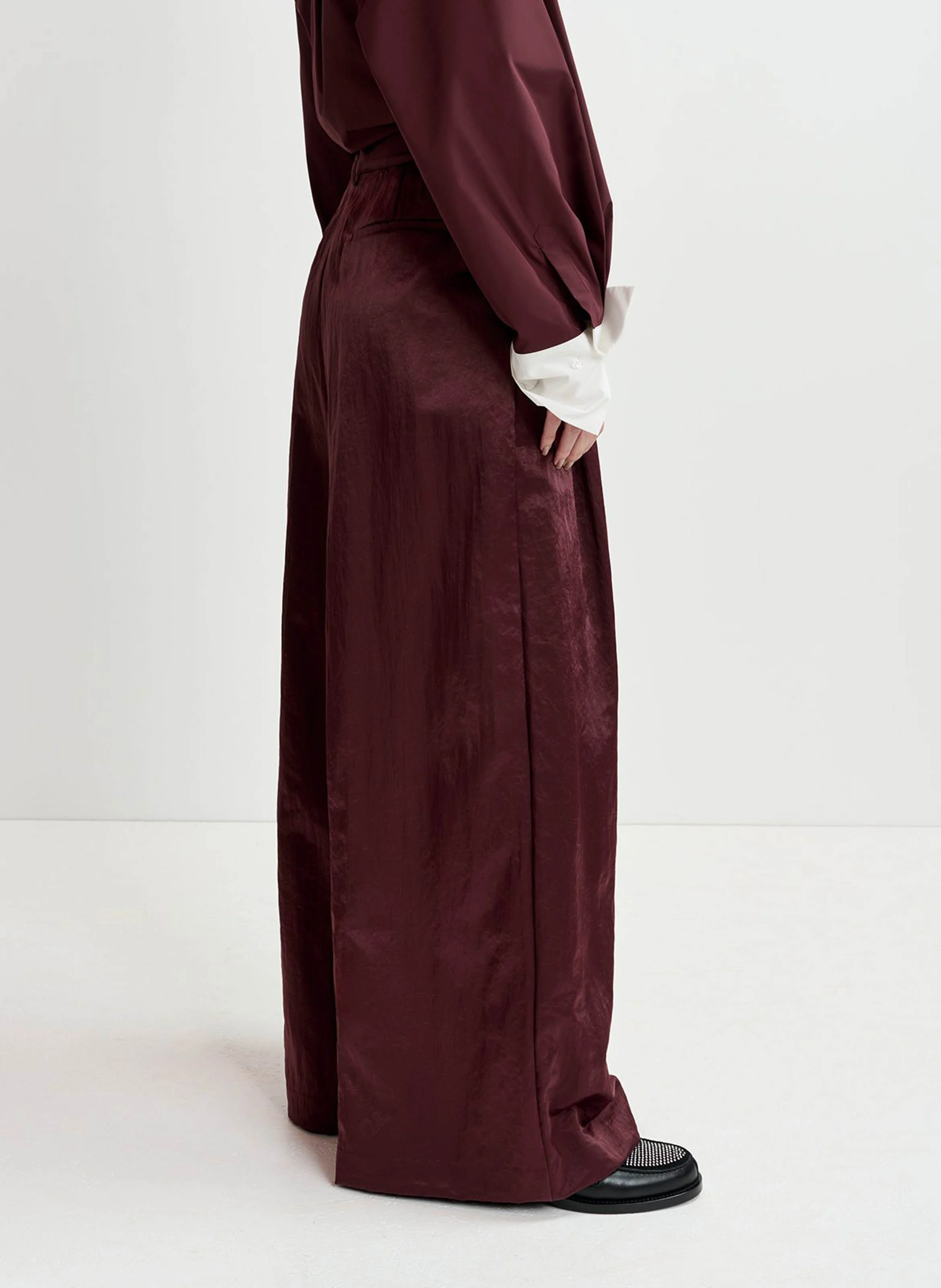 GAZPACHO - Pantalon large satiné | Rouge