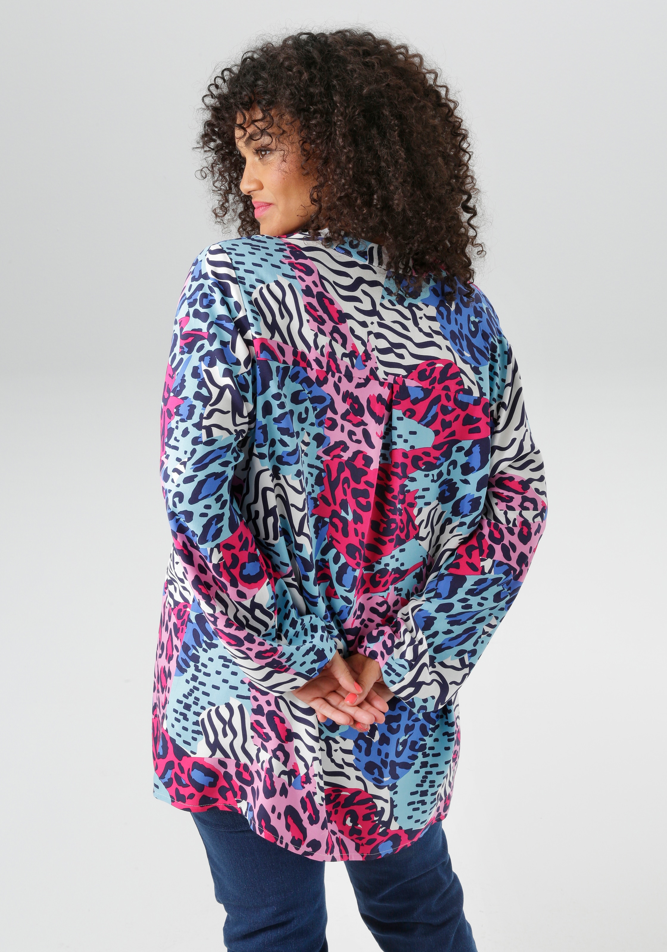 Aniston PLUS Schluppenbluse , mit extravaganten farbenfrohes Animaldessin - NEUE KOLLEKTION