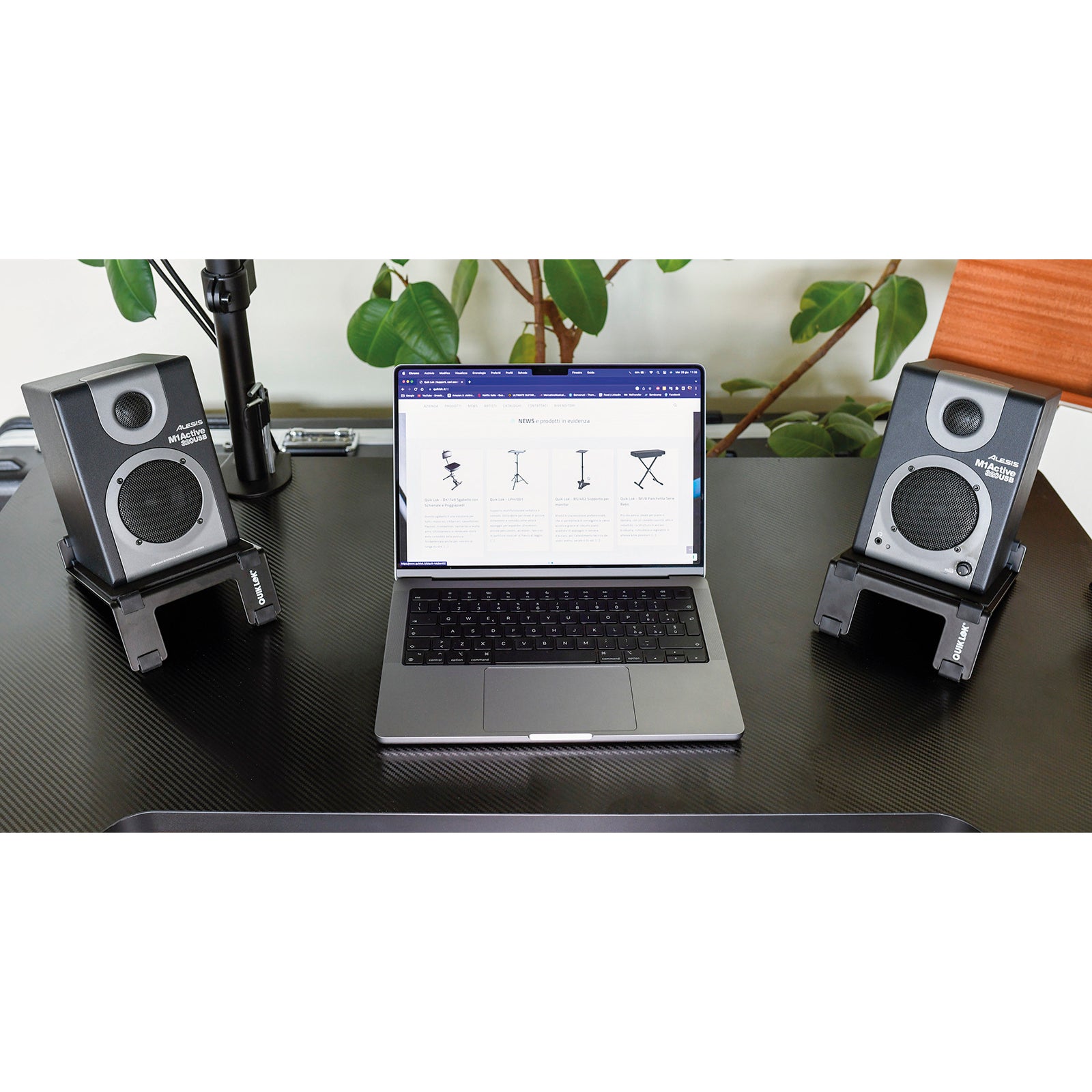 Quiklok MST002 monitor statieven (set)