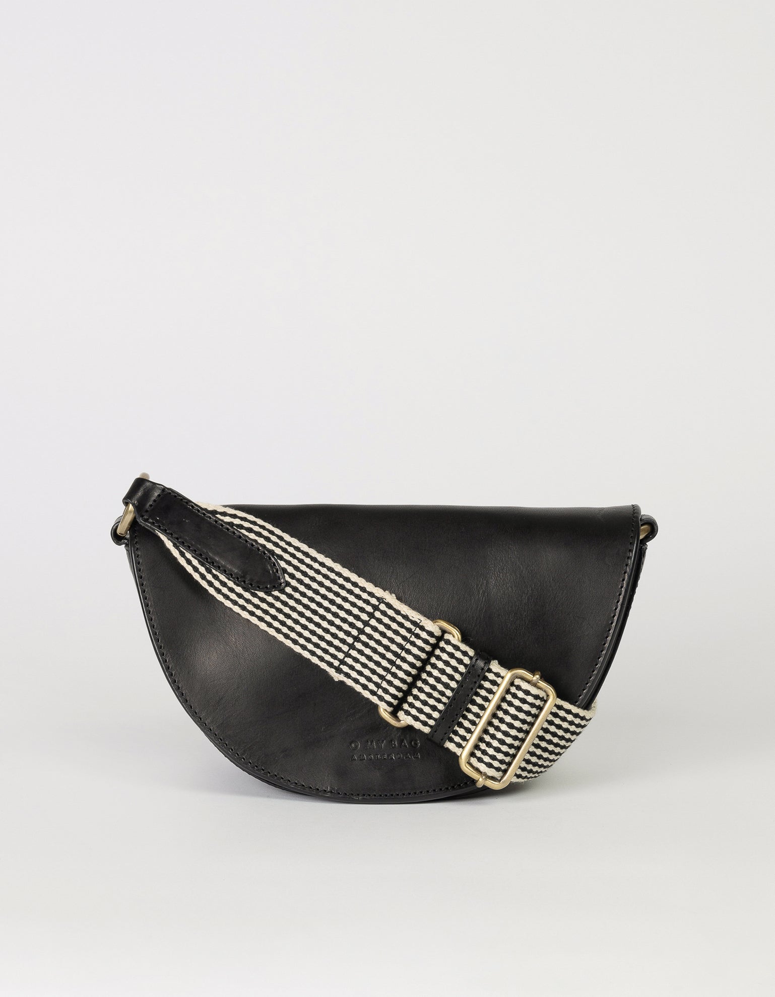 Laura - Black Classic Leather