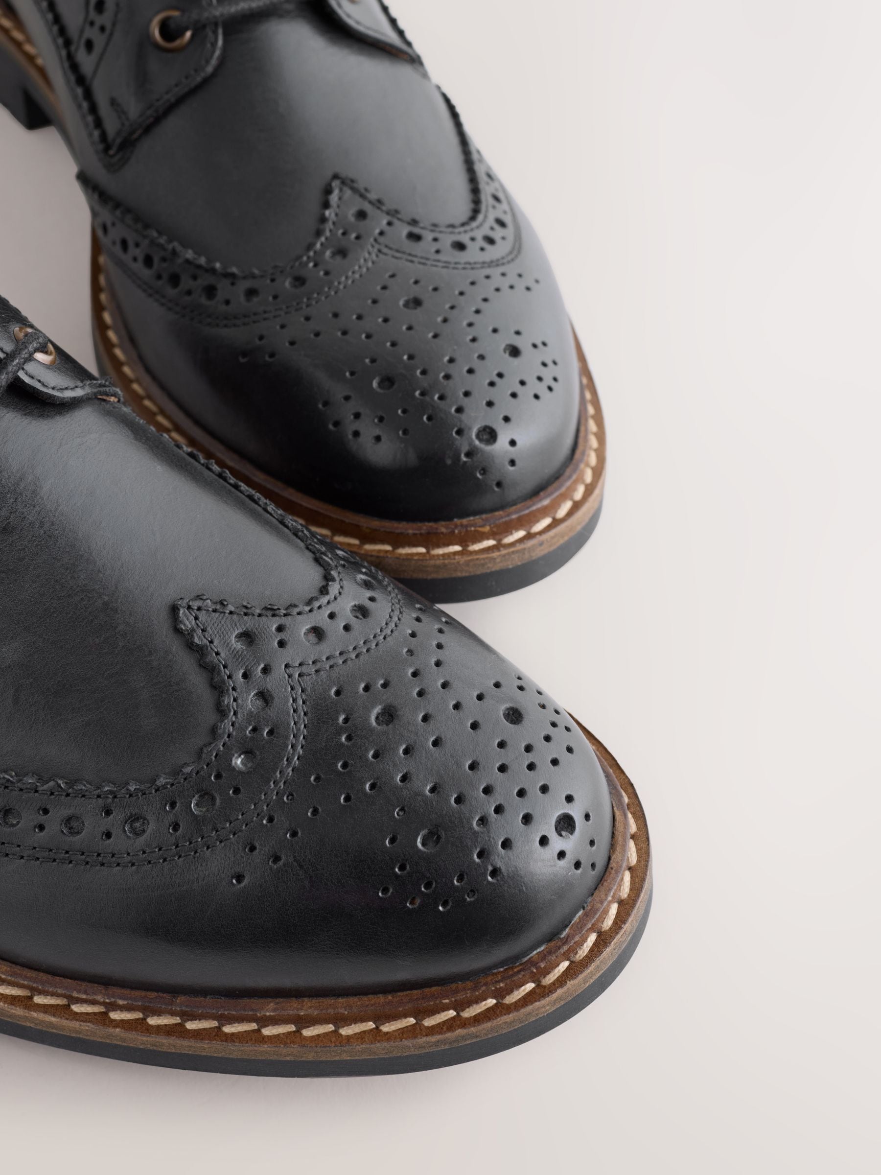 Zwart - Leren brogue laarzen