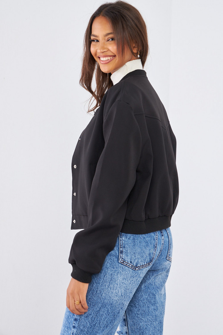 Bomber noir