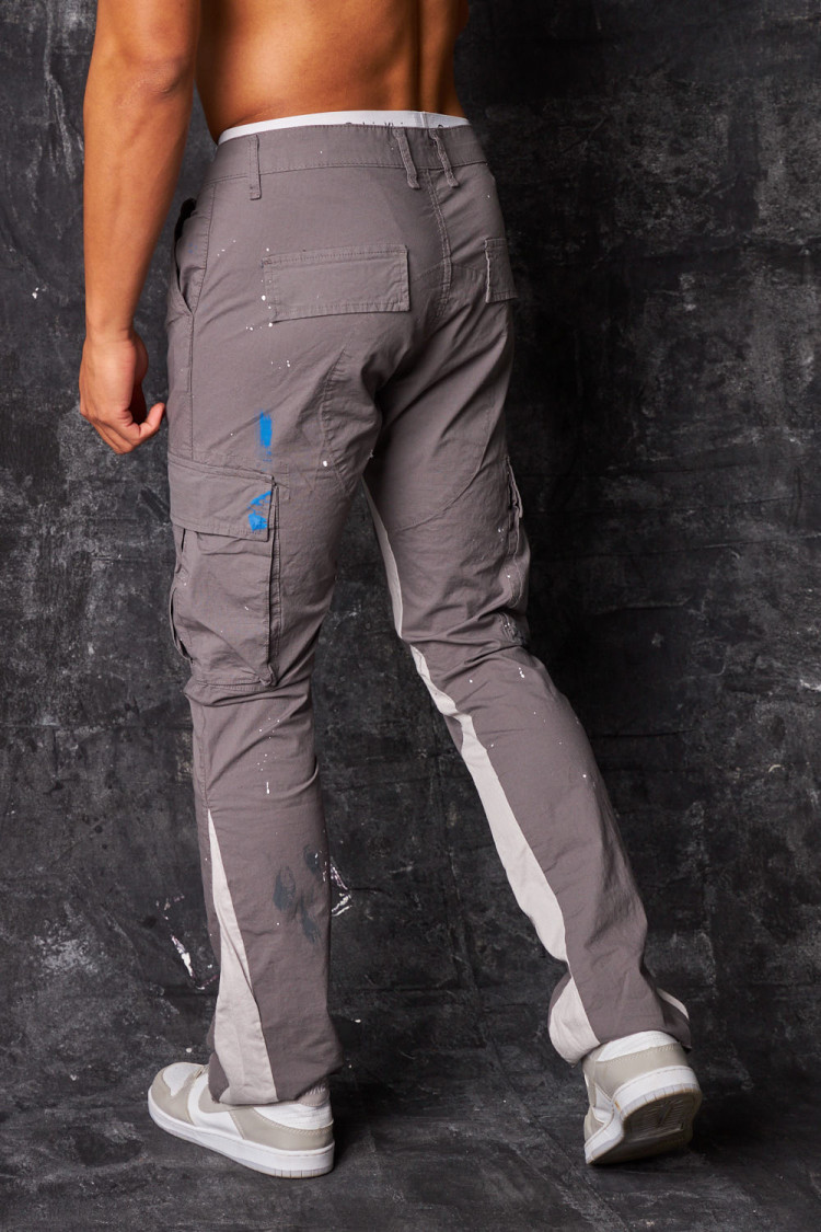 Pantalon cargo taché gris