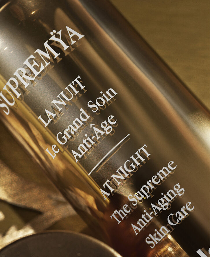 Sisley Supremÿa Anti-Age Night Care