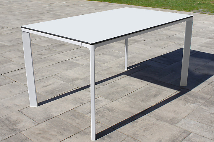 Table de jardin Meet en aluminium coloris blanc L.160 x l.90 x H.73 cm
