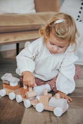 Label Label Stableleke Tog, Nougat