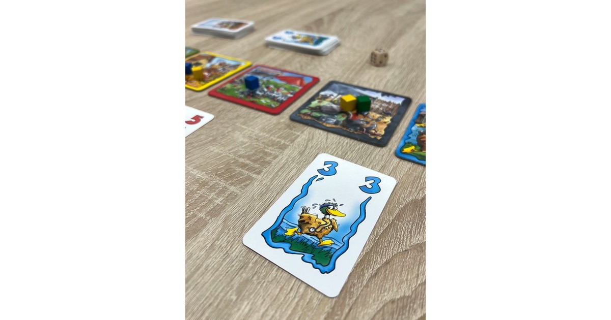 999 GamesGraantje de Voorste Kaartspel  (Nederlands, 2 - 6 spelers, 20 minuten, Vanaf 8 jaar)