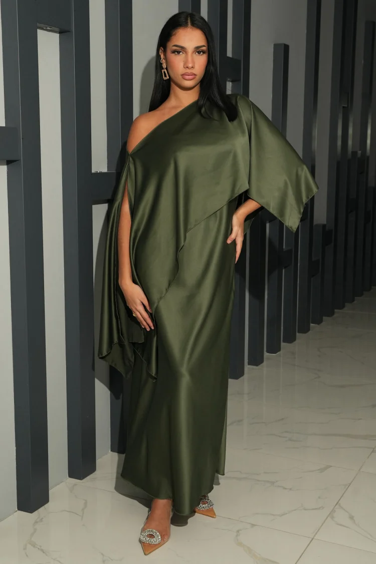 Robe 2 pièces bustier + poncho satiné kaki
