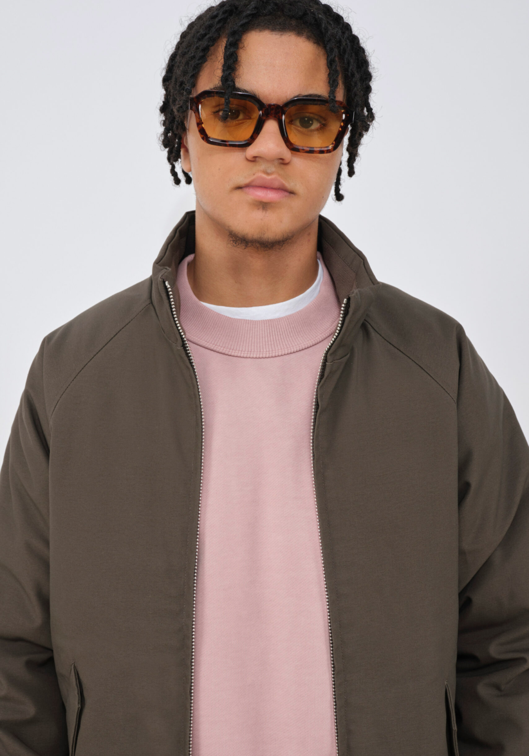 Embassy of Bricks and Logs Jacke Wright Olive