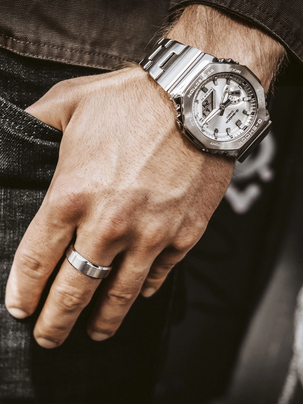 G-SHOCK GM-2110D-7AER Watch silver