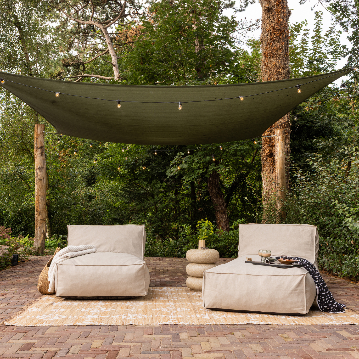 WOOOD Velora Ligbed Tuin - Polyester - Zand - 80x175x95