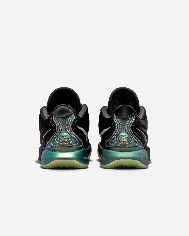 Chaussures de basket Nike LeBron XXI pour homme